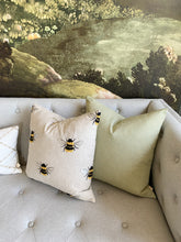 Load image into Gallery viewer, Embroidered Bees