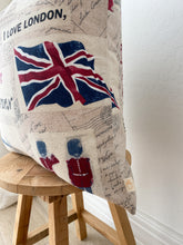 Load image into Gallery viewer, London Promenade
